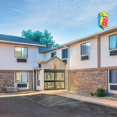 Super 8 By Wyndham Tilton/Lake Winnipesaukee Екстериор снимка